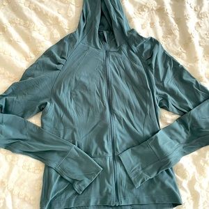 Lululemon light weight hoodie